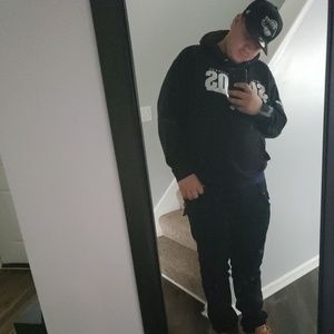 Meet your Posher, Hector